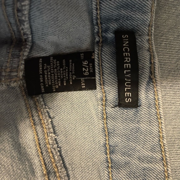 Mom Jean - Picture 4 of 4